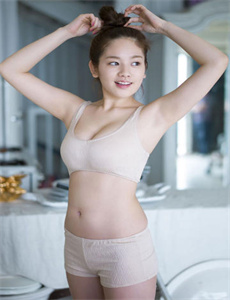 色开心/乱淫的女高中和老头