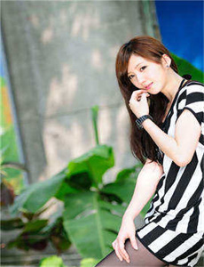 朋友的妈妈在线完整视频带翻译观看/亚洲免费网