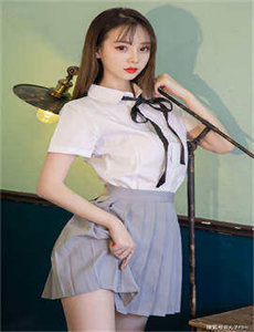 海贼王 av/荡翁乱妇的艳情史