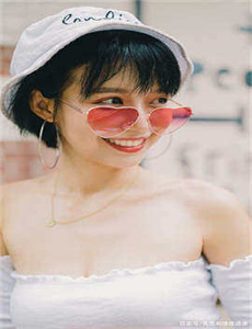 qq视频美女,2男2女山坡野战被多人围观